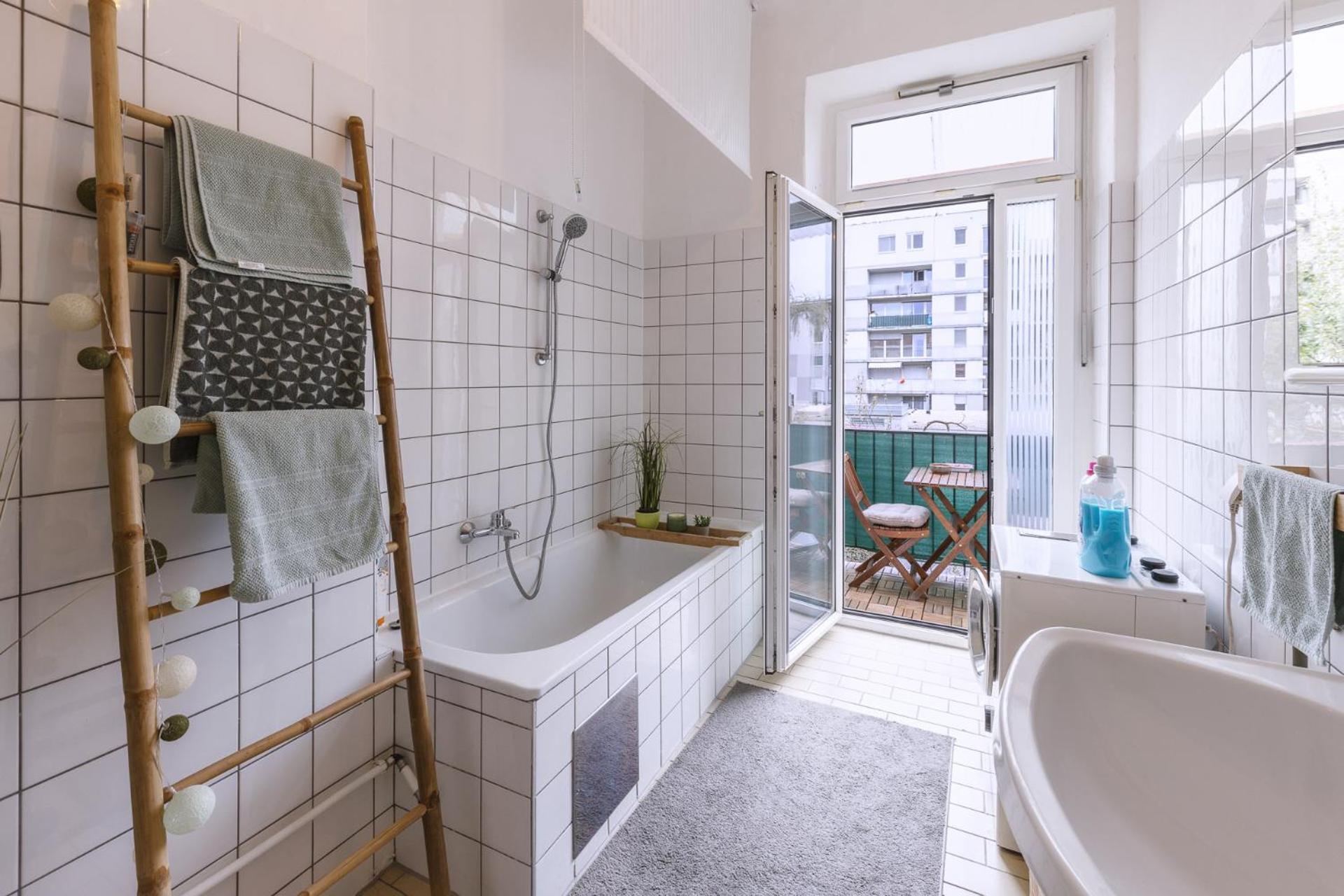 Sunny Citycenter - Main Station Apartment *
