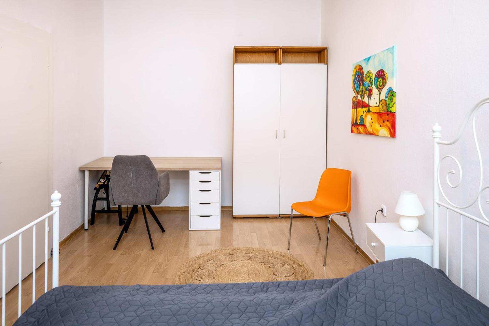 Sunny Citycenter - Main Station Apartment Graz