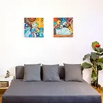 Sunny Citycenter Apartment - Graz Main Station